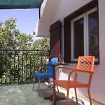Bianca Karin *